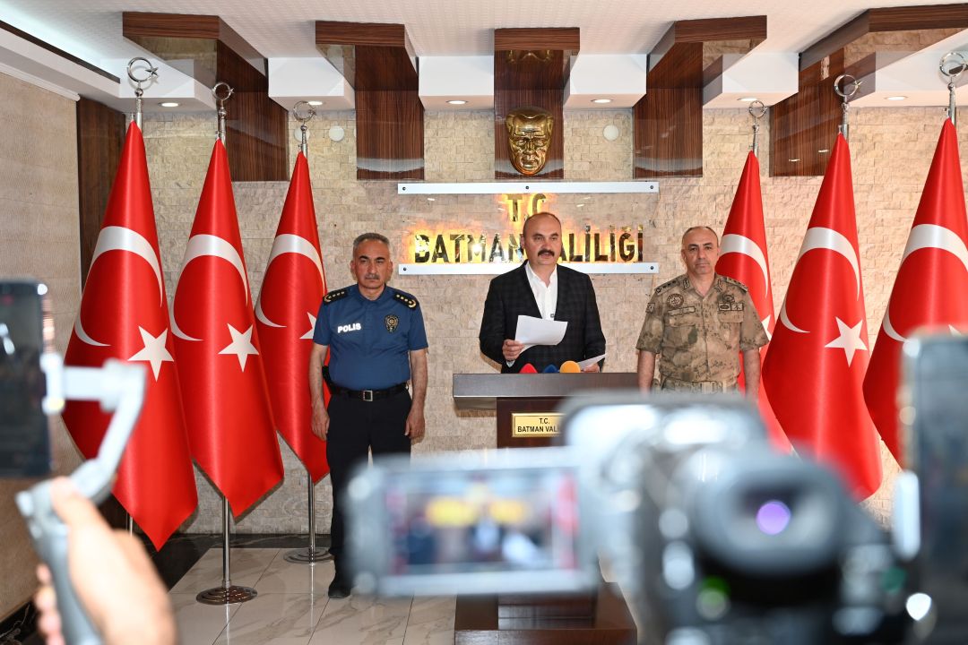 Nisan Ayı Asayiş ve Güvenlik Bilgilendirme Toplantısı Gerçekleştirildi