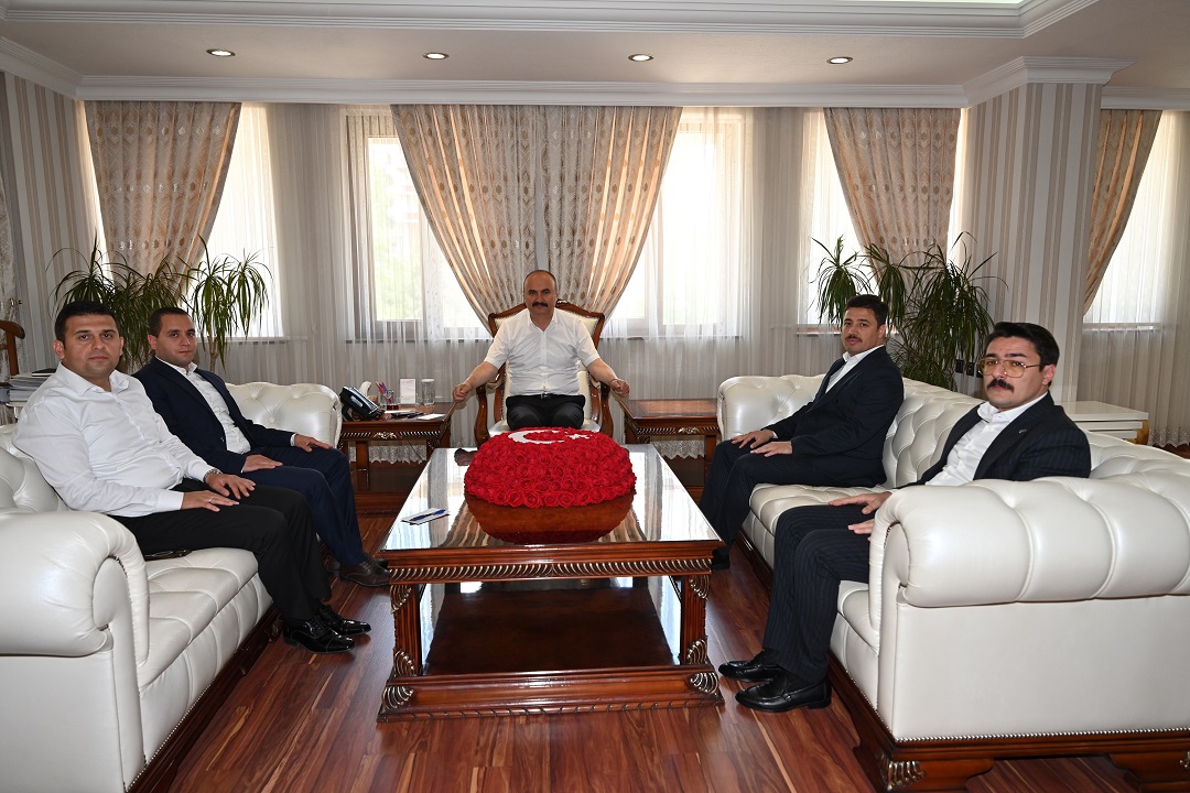 Siirt Vali Yardımcılarından Valimize Ziyaret