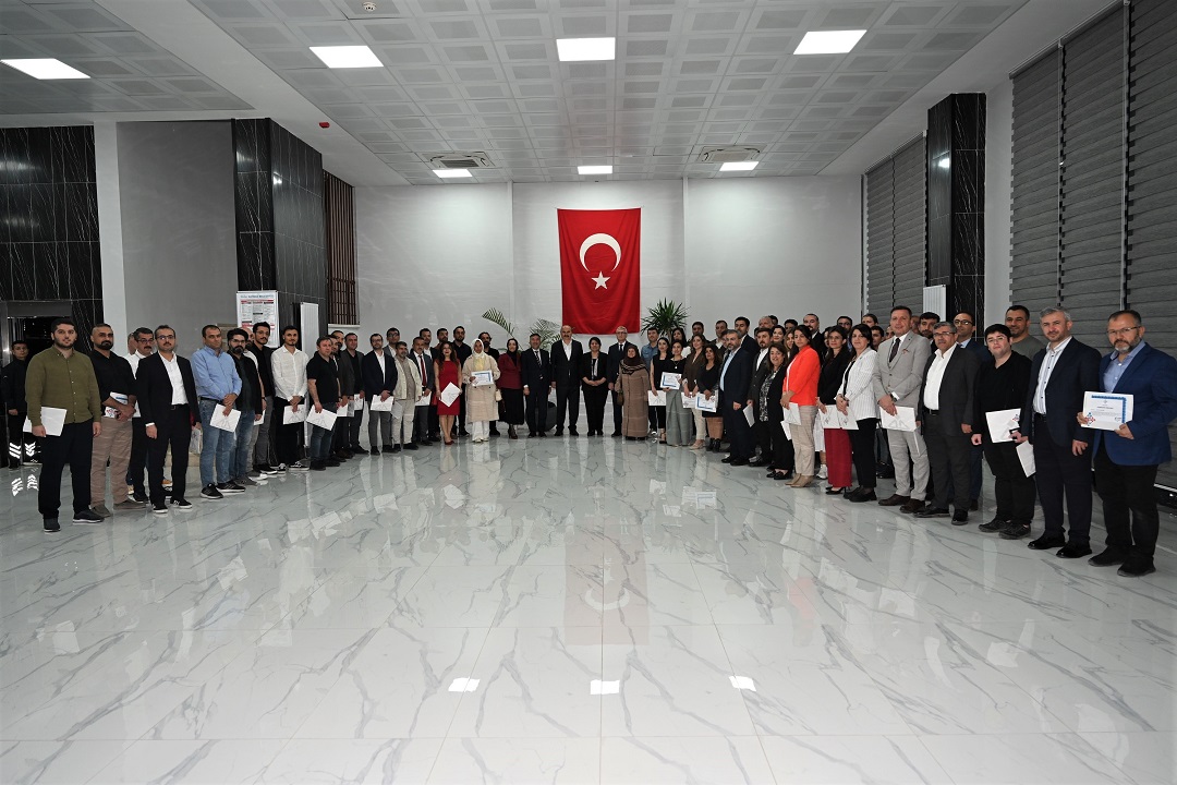 Akademisyen-Öğrenci Buluşmaları Projesi 2025-2026 Eğitim Öğretim Yılında Devam Edecek